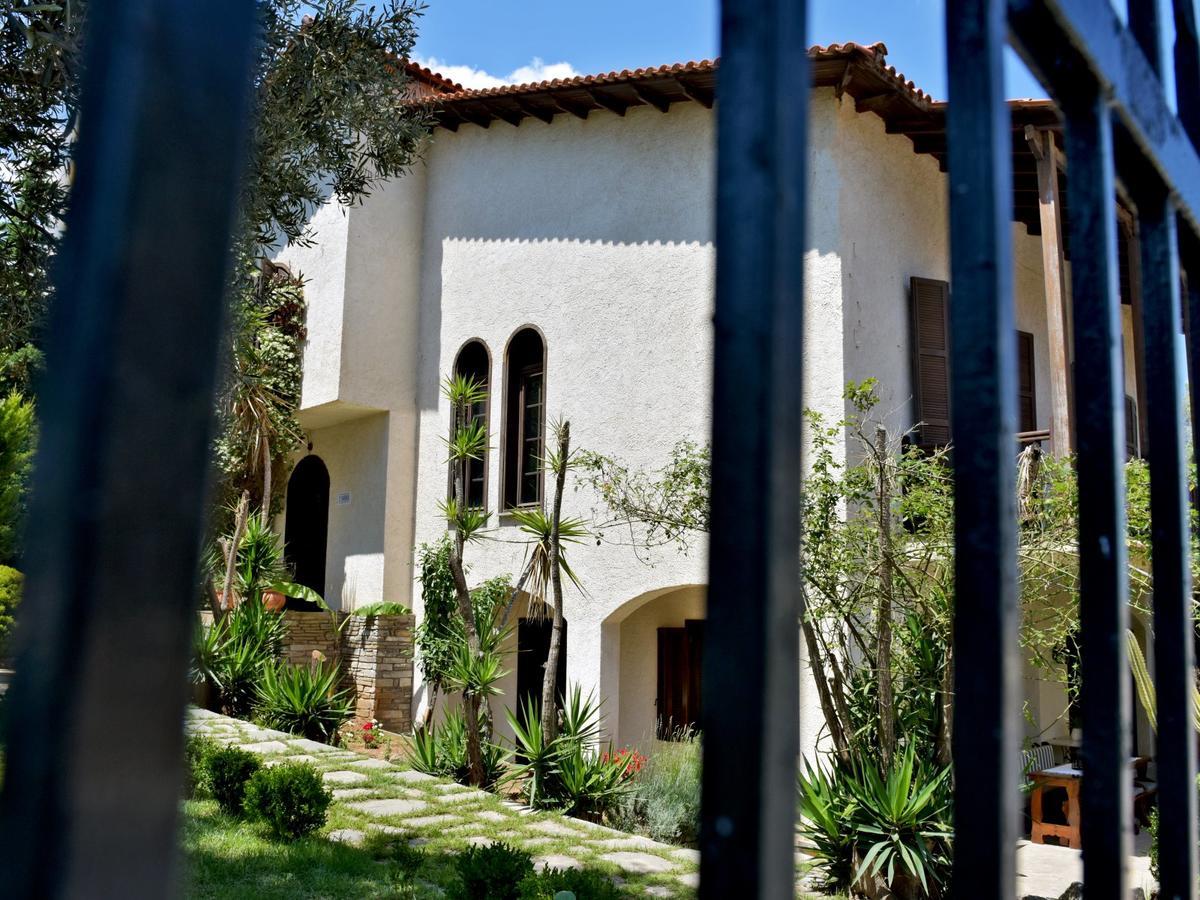 Ares Garden House - Nea Moudania Halkidiki Guest House Bagian luar foto