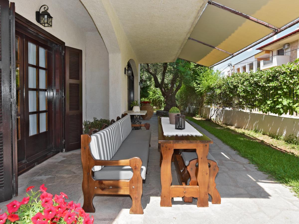 Ares Garden House - Nea Moudania Halkidiki Guest House Bagian luar foto